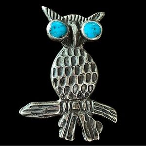 Vintage Sterling Silver Turquoise Owl Brooch